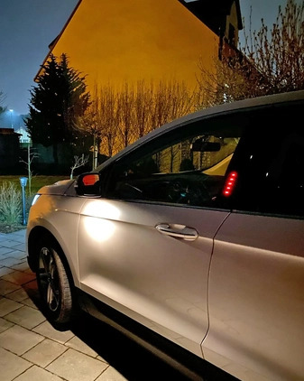 Ford EDGE cena 81900 przebieg: 146000, rok produkcji 2016 z Kielce małe 781